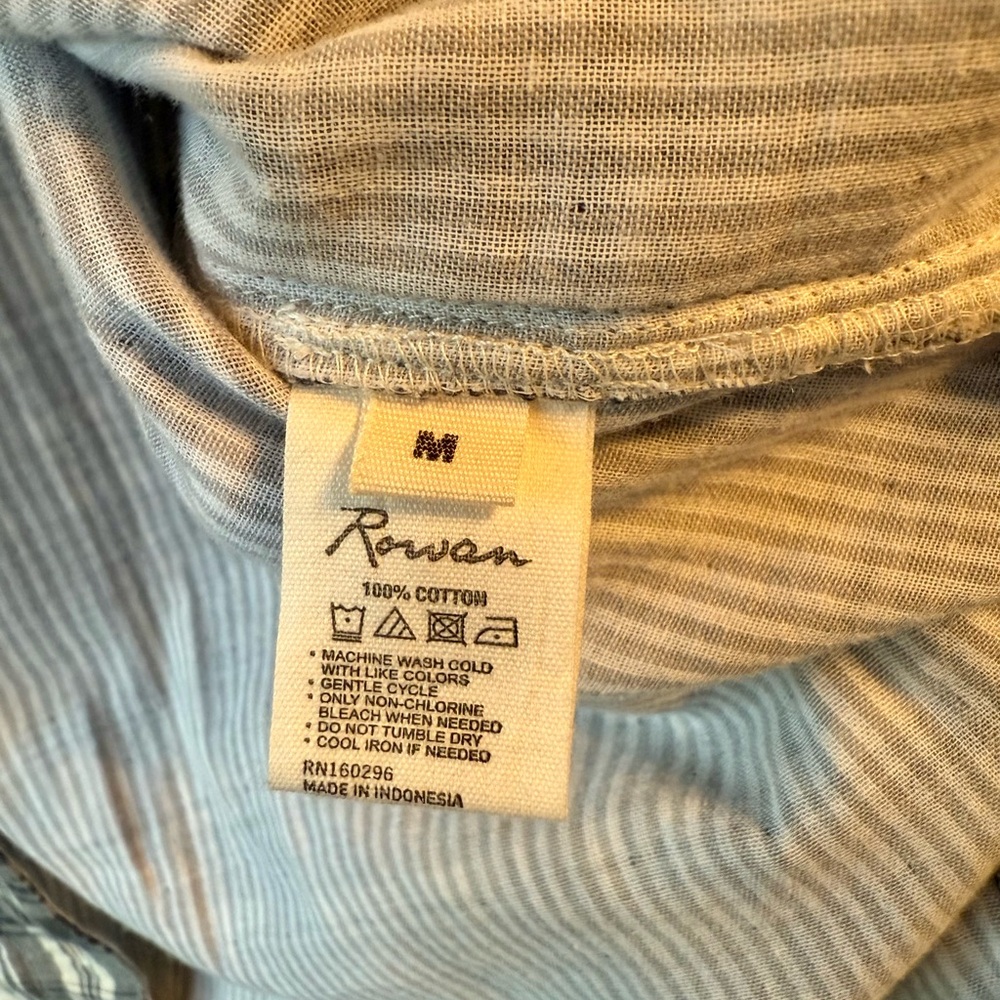 Rowan Women's Blue and White Plaid Button Down Shirt - Dallas Oversized - Picture 8 of 11